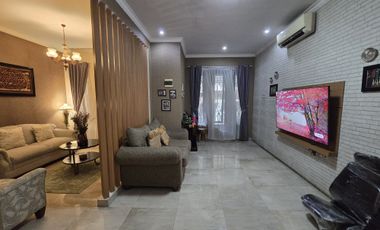 Rumah siap huni di BSD CITY NUSA LOKA, ROW Jalan besar 12 meter
