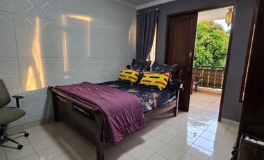 Rumah siap huni di BSD CITY NUSA LOKA, ROW Jalan besar 12 meter