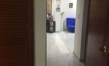 SE ALQUILAN HABITACIONES POR NOCHE DE ACOMODACION DE PAREJA Y ACOMODACION MULTIPLE, EXCELNTE UBICACION