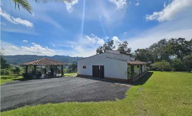 FINCA EN ARRIENDO EN EL RETIRO ANTIOQUIA, SECTOR FIZEBAD