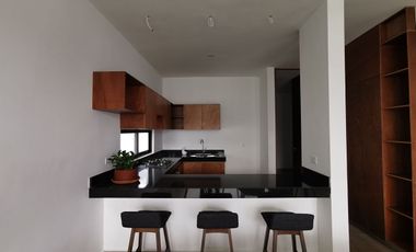 Casa en venta de 3 recámaras en privada con amenidades en Cholul