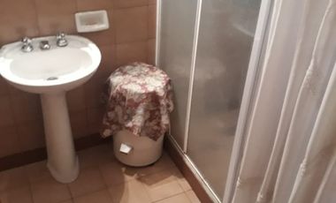 Departamento Tipo Casa en venta en Quilmes Este