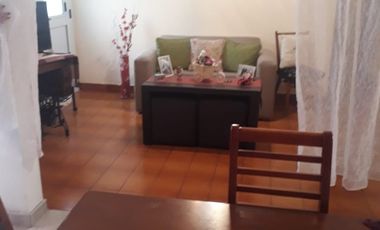 Departamento Tipo Casa en venta en Quilmes Este