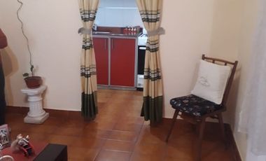 Departamento Tipo Casa en venta en Quilmes Este