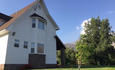 PARCELA EN VENTA CON CASA,NOGALES,SAN FRANCISCO DE LOS ANDES