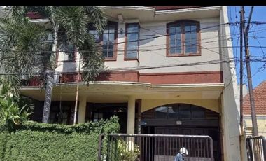Rumah 2 Lantai Siap Huni Jalan Rokan Darmo Surabaya pusat