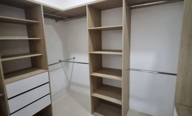 casa en arriendo en las mercedes. Cod A15861