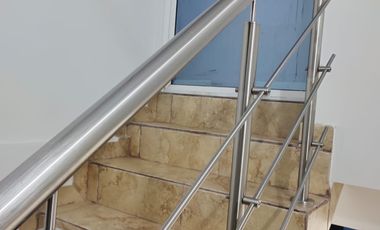 casa en arriendo en las mercedes. Cod A15861
