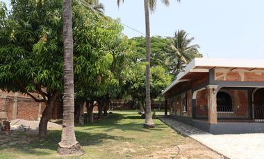 Venta residencia trapiche colima