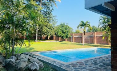 Venta residencia trapiche colima