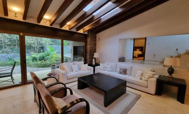 CASA EN VENTA EN AVANDARO