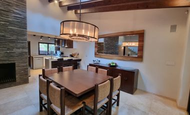 CASA EN VENTA EN AVANDARO