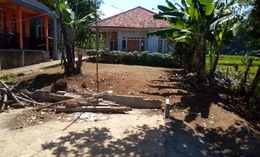 142 M2 Tanah Datar Masuk Gang di Randukurung, Pakuhaji, Bandung Barat.