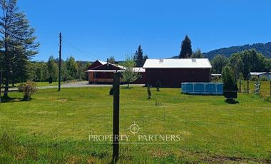 Terreno con Galpones, Casa y Bodegas Riñihue ¡Gran oportunidad de inversión !
