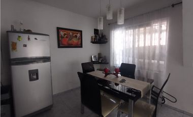 Venta Casa con Renta en Peralonso