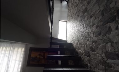 Venta Casa con Renta en Peralonso