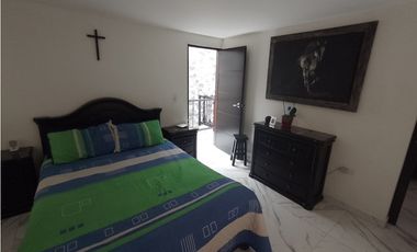 Venta Casa con Renta en Peralonso