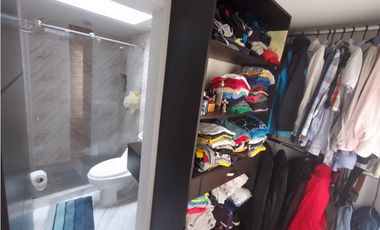 Venta Casa con Renta en Peralonso