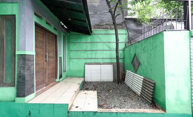 Rumah Terawat 1 Lt Dekat Gerbang Tol Karawang Timur 1 Bisa KPR J-40611