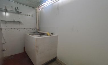 casa en venta en quinta bosch. Cod V27997