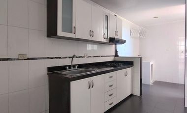 apartamento en venta en el rosal. Cod V21174