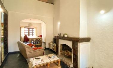 Casa de 6 ambientes en venta zona de Longchamps