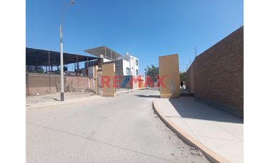 Se Vende Terreno En Urb. Las Casuarinas Iii Etapa Area 96.00 M2 Precio S/95.000
