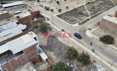 Se Vende Terreno En Urb. Las Casuarinas Iii Etapa Area 96.00 M2 Precio S/95.000