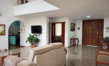 casa en venta en las mercedes. Cod V9161834