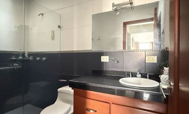 casa en venta en las mercedes. Cod V9161834