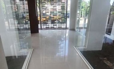 DISEWAKAN RUMAH KONDISI KOSONG MODERN CANTIK DI ALAM SUTERA