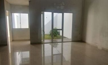DISEWAKAN RUMAH KONDISI KOSONG MODERN CANTIK DI ALAM SUTERA
