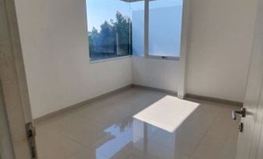 DISEWAKAN RUMAH KONDISI KOSONG MODERN CANTIK DI ALAM SUTERA