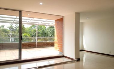 PR14672 Apartamento en venta en el sector de Esmeraldal