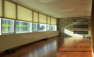 Concepción oficina excelente ubicación