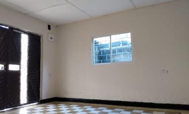 casa-local en arriendo/venta en los cocos. Cod V13447