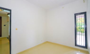 Rumah LB 300 Hadap Selatan 7 Mnt ke Trans Studio Mall Cibubur J-40740