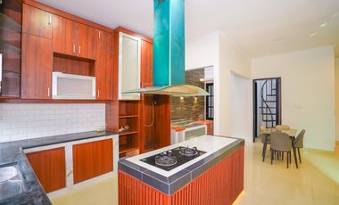 Rumah LB 300 Hadap Selatan 7 Mnt ke Trans Studio Mall Cibubur J-40740