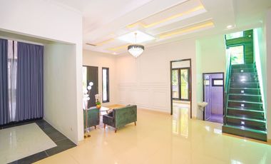 Rumah LB 300 Hadap Selatan 7 Mnt ke Trans Studio Mall Cibubur J-40740