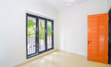 Rumah LB 300 Hadap Selatan 7 Mnt ke Trans Studio Mall Cibubur J-40740