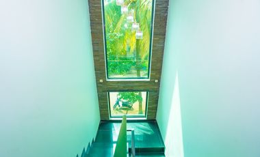 Rumah LB 300 Hadap Selatan 7 Mnt ke Trans Studio Mall Cibubur J-40740