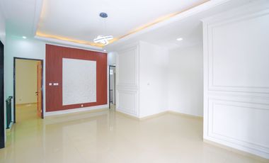 Rumah LB 300 Hadap Selatan 7 Mnt ke Trans Studio Mall Cibubur J-40740