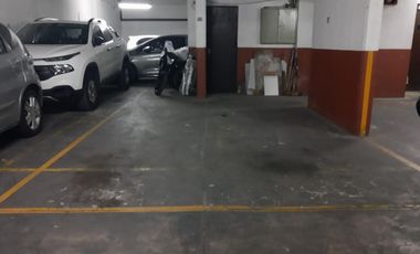VENTA COCHERA DOBLE EN VILLA BALLESTER CENTRO