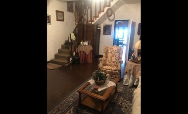 Duplex en Venta Villa Sarmiento / Moron (A025 3123)