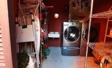 Se vende casa, con pequeño jardín, San Miguel de Allende