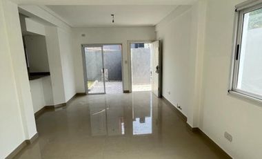 Duplex en venta en Lanus Este