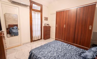 VENTA PH 2 AMBIENTES CON TERRAZA PROPIA LAN&Uacute;S ESTE
