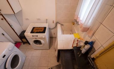 VENTA PH 2 AMBIENTES CON TERRAZA PROPIA LAN&Uacute;S ESTE