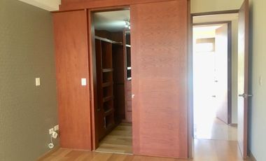 DEPTO EN BOSQUES DE LA NORIA EN RENTA $20,000.00 con mantenimiento incluido