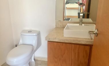 DEPTO EN BOSQUES DE LA NORIA EN RENTA $20,000.00 con mantenimiento incluido